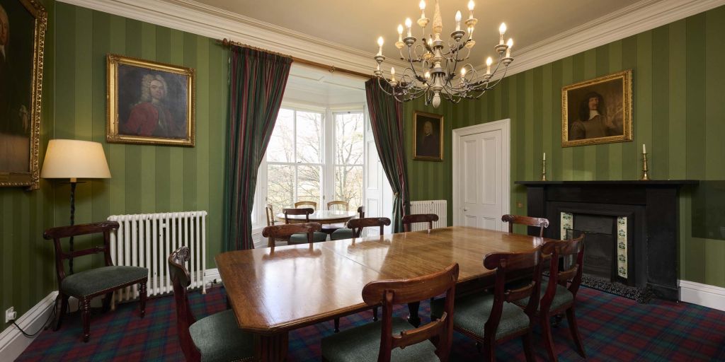 Dining room 2